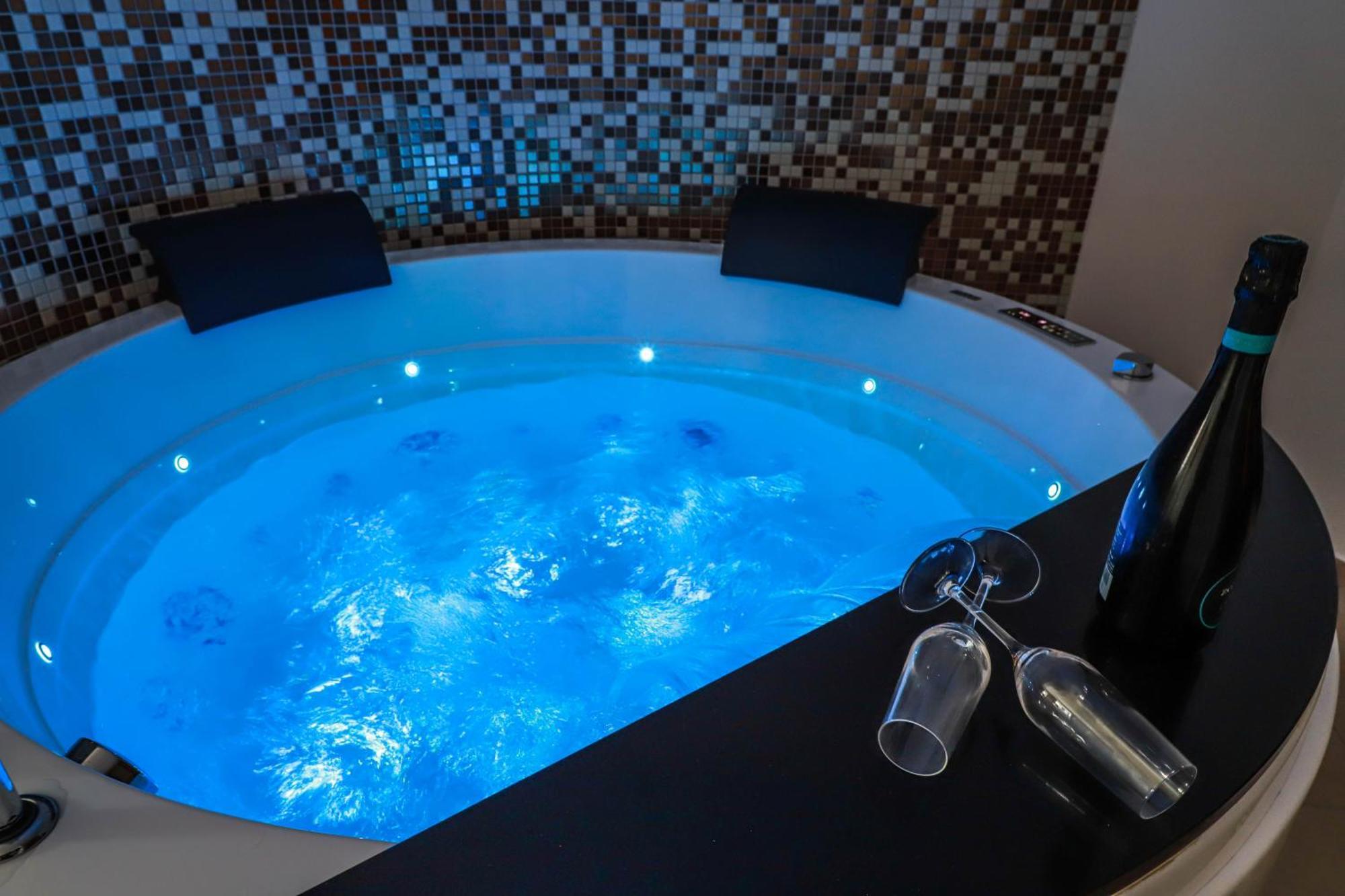 Eg Apartments - Forio D'Ischia ภายนอก รูปภาพ