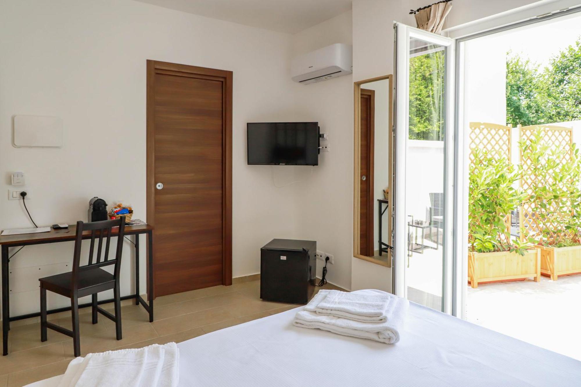 Eg Apartments - Forio D'Ischia ภายนอก รูปภาพ